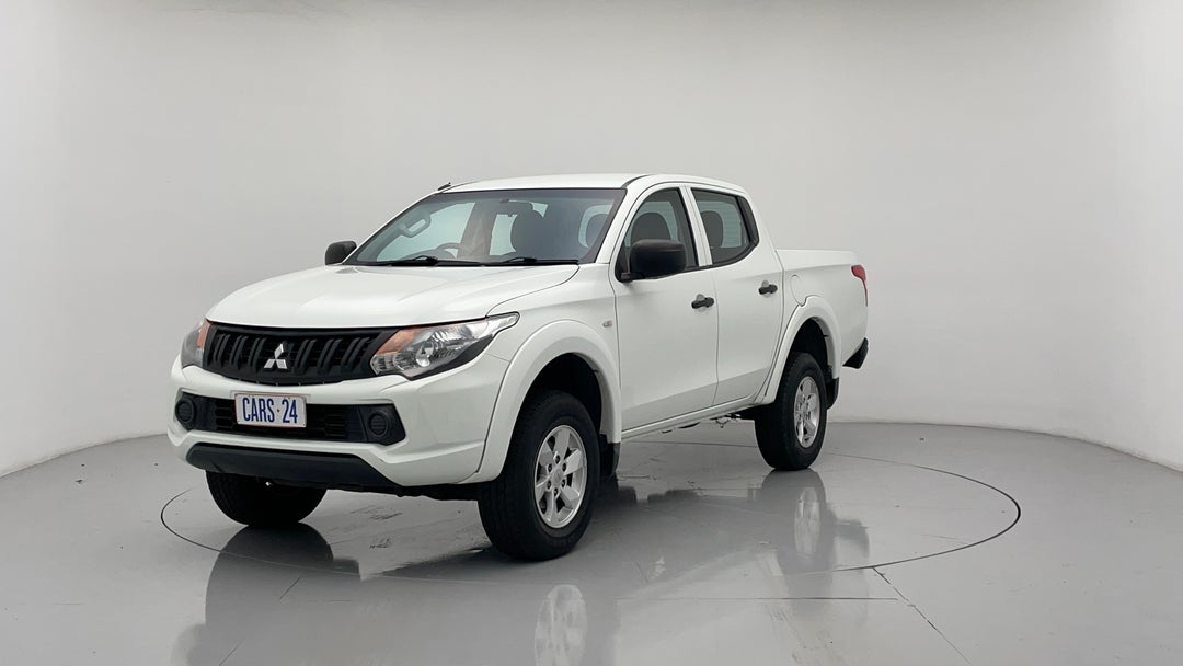 Left Front Diagonal (45- Degree) View