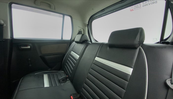2014 Maruti Wagon R 1.0 LXI, Petrol, Manual, 59,632 km, Right Side Rear Door Cabin
