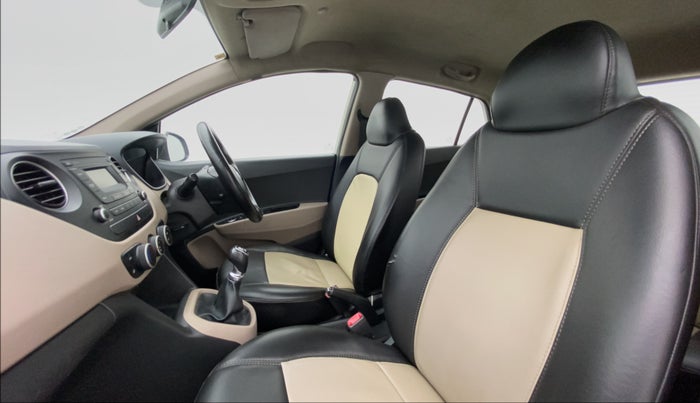 2016 Hyundai Grand i10 ASTA 1.2 (O) VTVT, Petrol, Manual, 91,570 km, Right Side Front Door Cabin