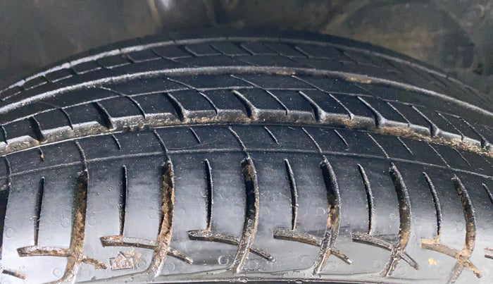 2016 Maruti Baleno DELTA 1.2 K12, Petrol, Manual, 49,720 km, Right Front Tyre Tread