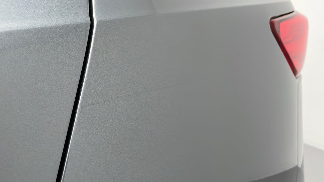 Quarter Panel Rear LHS Scratch