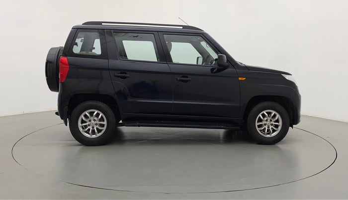 2016 Mahindra TUV300 T8 AMT, Diesel, Automatic, 82,527 km, Right Side