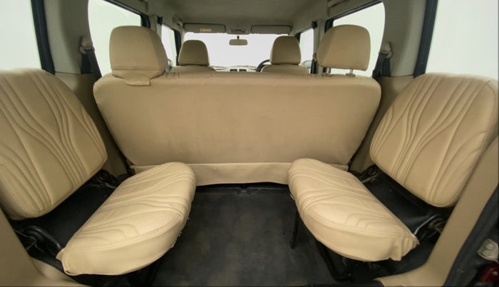 2016 Mahindra TUV300 T8 AMT, Diesel, Automatic, 82,527 km, Third Seat Row ( optional )