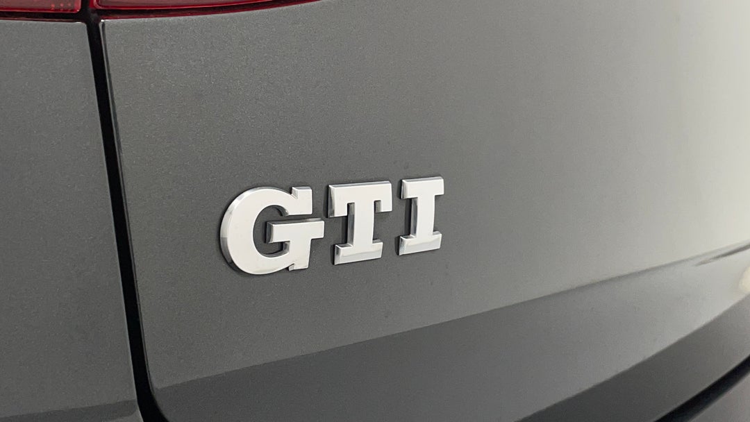 Badge (Boot Left Side)