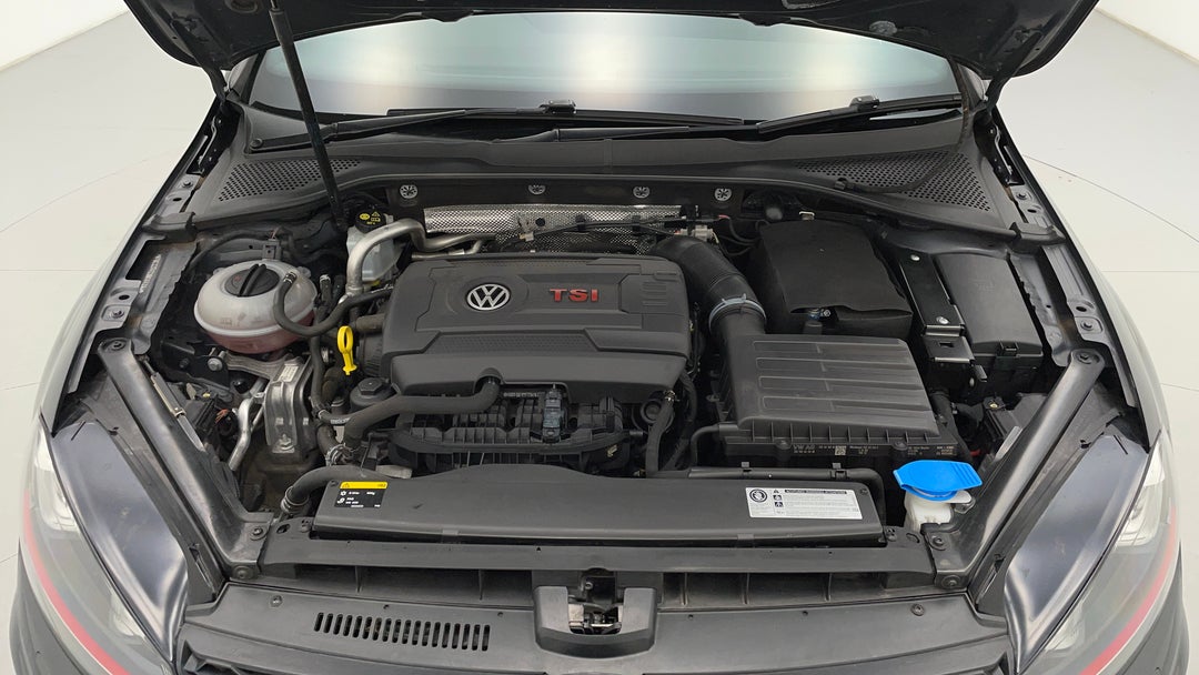 Open Bonnet (Engine)