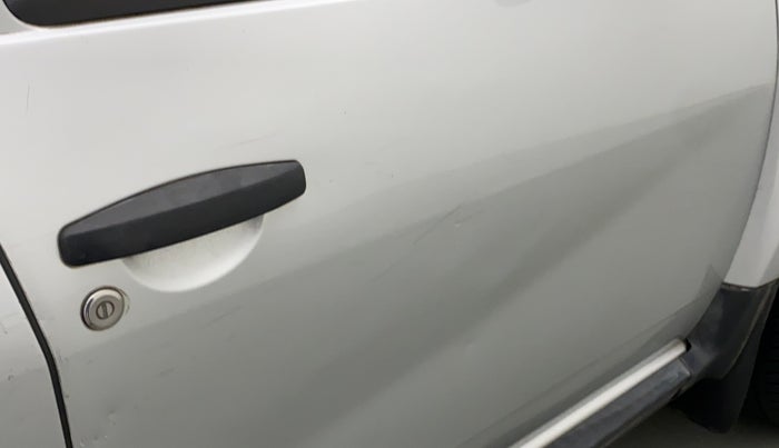 2012 Renault Duster 85 PS RXL DIESEL, Diesel, Manual, 1,15,369 km, Driver-side door - Minor scratches