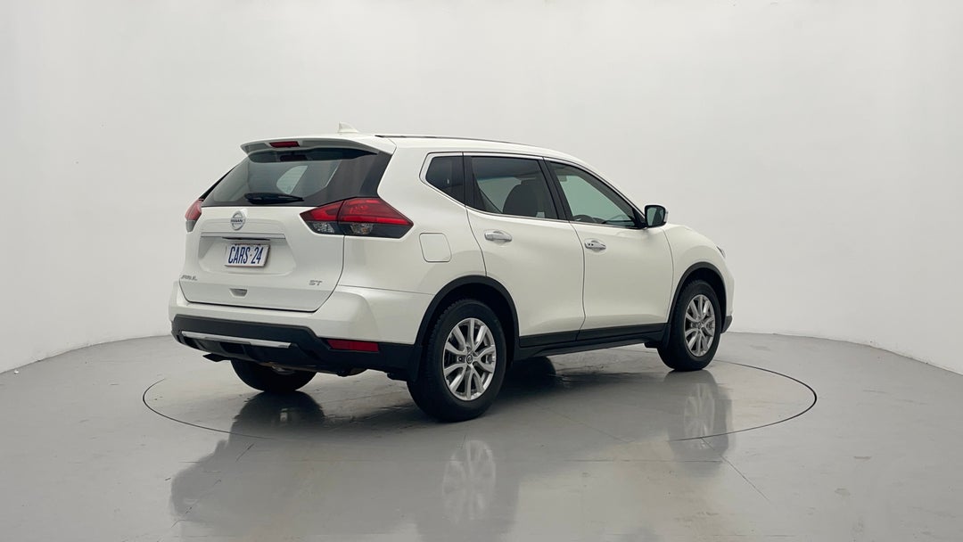 Right Back Diagonal (45- Degree) View