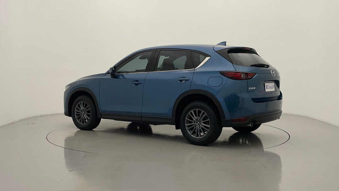 Left Back Diagonal (45- Degree) View