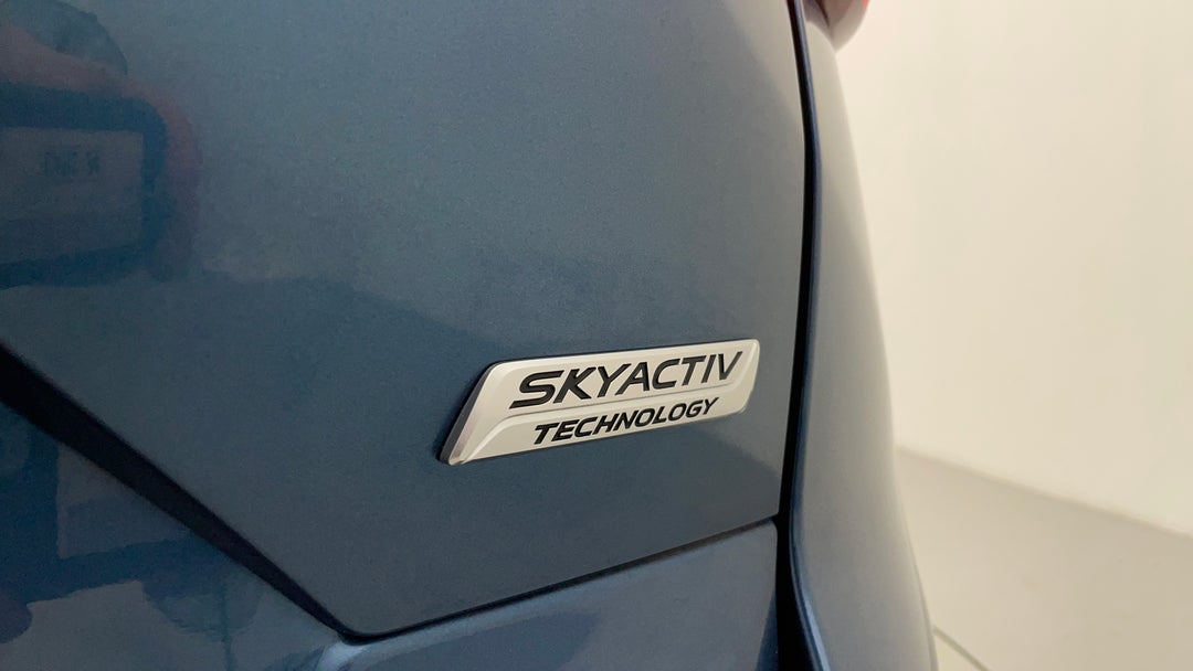 Badge (Boot Right Side)