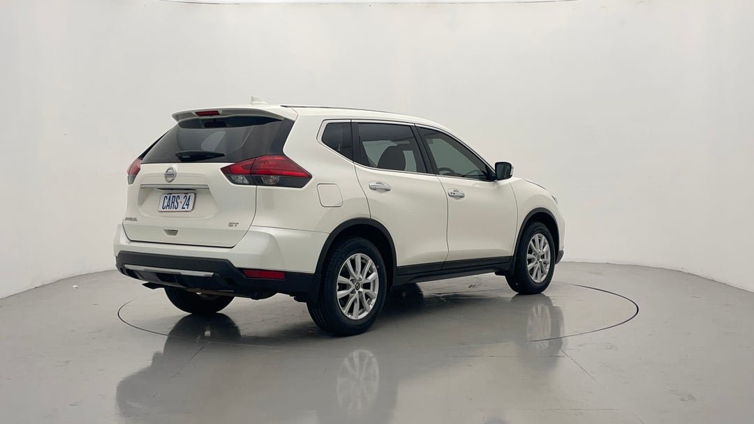 Right Back Diagonal (45- Degree) View