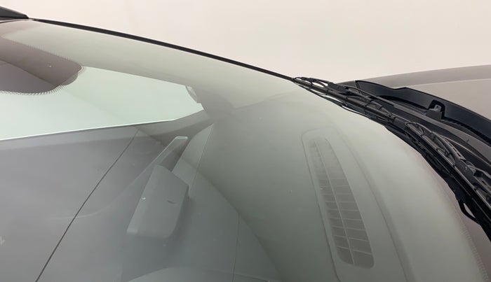 2021 Tata NEXON XM SUNROOF PETROL, Petrol, Manual, 34,819 km, Front windshield - Minor spot on windshield