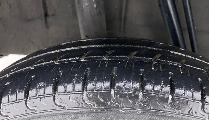 2018 Renault Kwid CLIMBER 1.0, Petrol, Manual, 41,039 km, Right Rear Tyre Tread