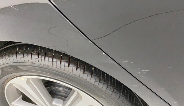 2019 Hyundai Verna 1.6 VTVT SX (O) AT, Petrol, Automatic, 22,899 km, Right quarter panel - Minor scratches