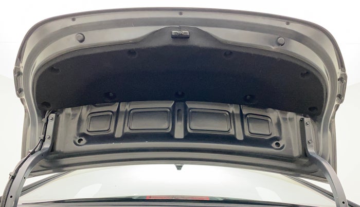 2019 Hyundai Verna 1.6 VTVT SX (O) AT, Petrol, Automatic, 22,991 km, Boot Door Open
