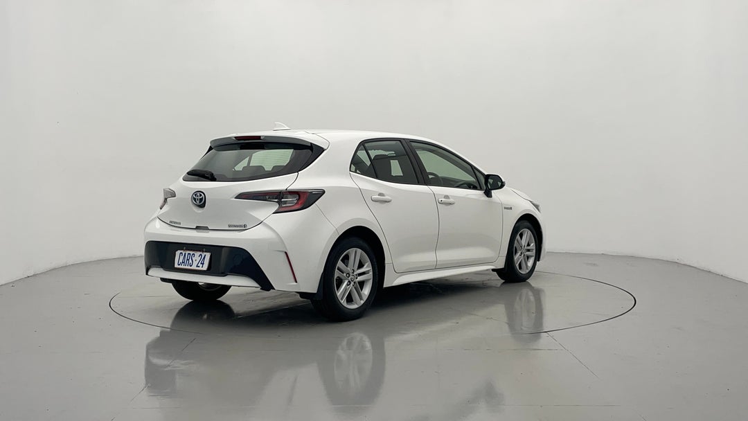 Right Back Diagonal (45- Degree) View