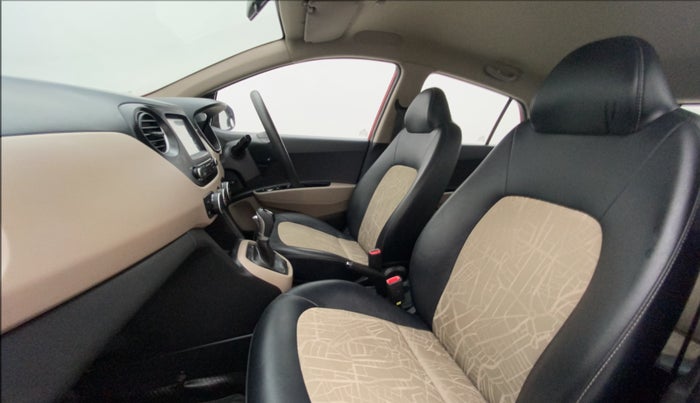 2018 Hyundai Grand i10 SPORTZ AT 1.2 KAPPA VTVT, Petrol, Automatic, 27,854 km, Right Side Front Door Cabin