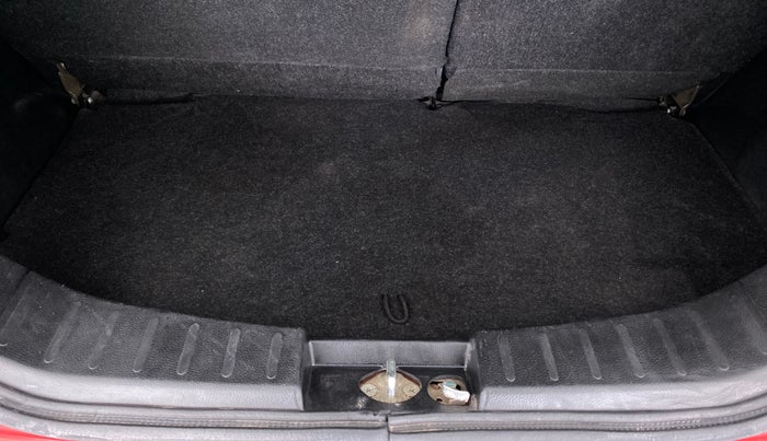 2014 Maruti Wagon R Stingray VXI, Petrol, Manual, 55,671 km, Boot Inside