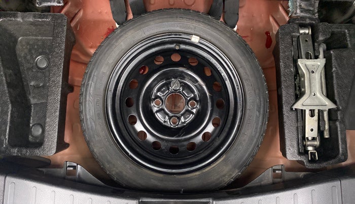 2014 Maruti Wagon R Stingray VXI, Petrol, Manual, 55,671 km, Spare Tyre