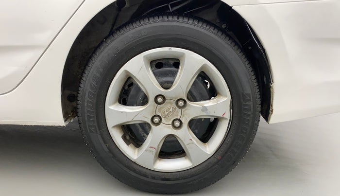 2013 Hyundai Verna FLUIDIC 1.6 VTVT EX, Petrol, Manual, 88,073 km, Left Rear Wheel