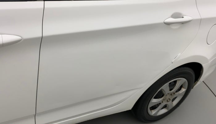 2013 Hyundai Verna FLUIDIC 1.6 VTVT EX, Petrol, Manual, 88,073 km, Rear left door - Paint has faded