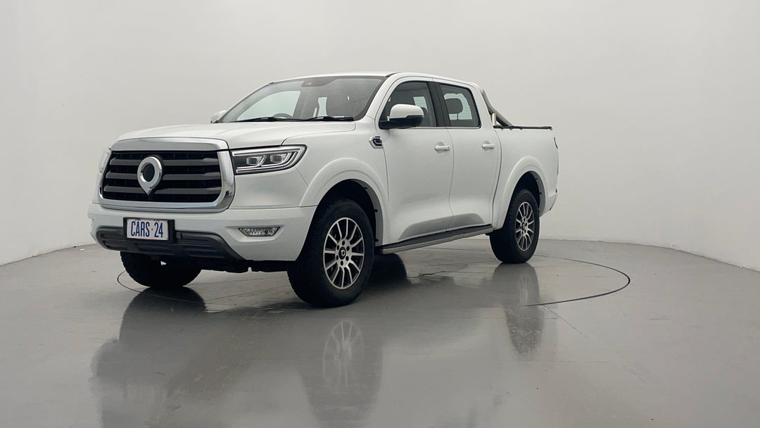 Left Front Diagonal (45- Degree) View