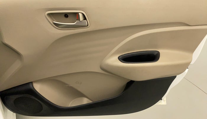 2018 Hyundai NEW SANTRO SPORTZ MT, Petrol, Manual, 29,692 km, Driver Side Door Panels Control