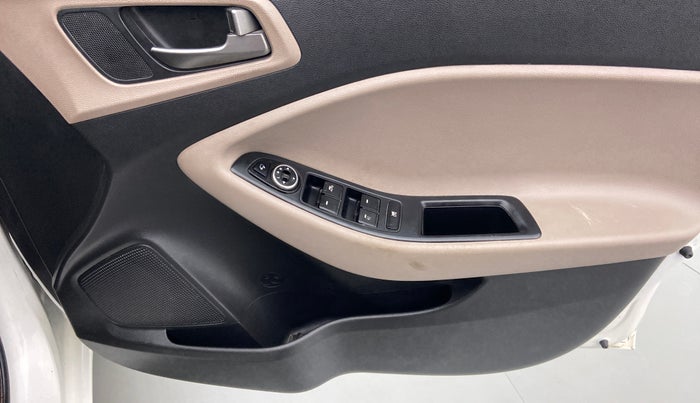 2015 Hyundai Elite i20 ASTA 1.2, Petrol, Manual, 54,141 km, Driver Side Door Panels Control