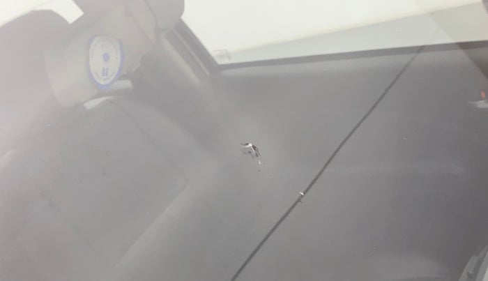 2013 Maruti Ritz VXI, Petrol, Manual, 51,250 km, Front windshield - Minor spot on windshield