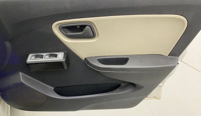 2018 Maruti Alto K10 LXI CNG, CNG, Manual, 54,215 km, Driver Side Door Panels Control