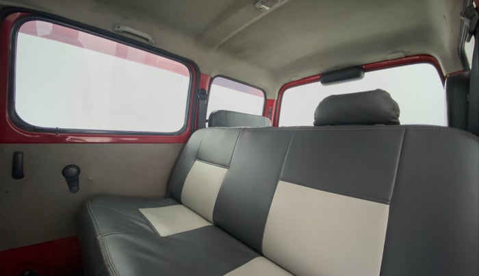 2011 Maruti Eeco 5 STR WITH AC PLUSHTR, Petrol, Manual, 62,415 km, Right Side Rear Door Cabin