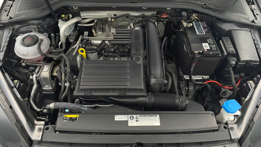 Open Bonnet (Engine)