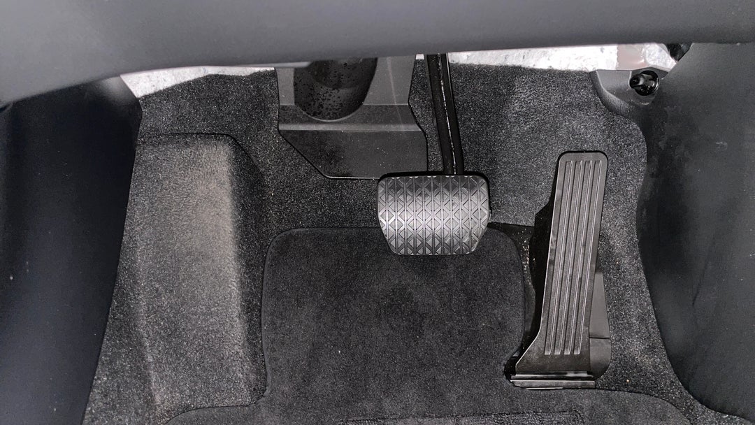 Pedals and Footmat