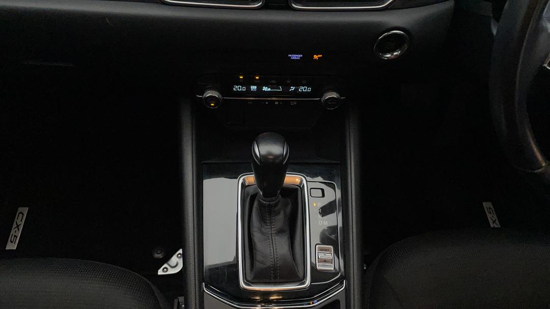 2019 Mazda CX-5 Maxx Sport (4x2), Automatic, 101213 km, Gear Lever 