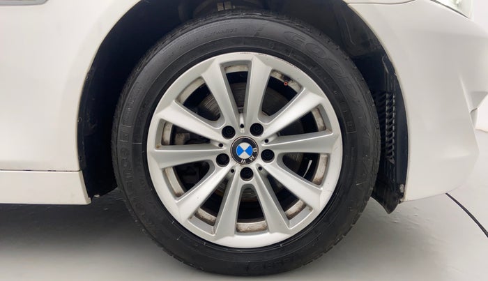 2011 BMW 5 Series 525D 3.0, Diesel, Automatic, 39,176 km, Right Front Wheel