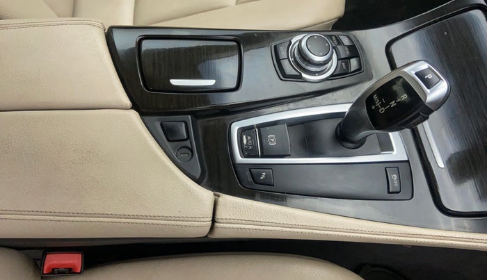 2011 BMW 5 Series 525D 3.0, Diesel, Automatic, 39,176 km, Gear Lever
