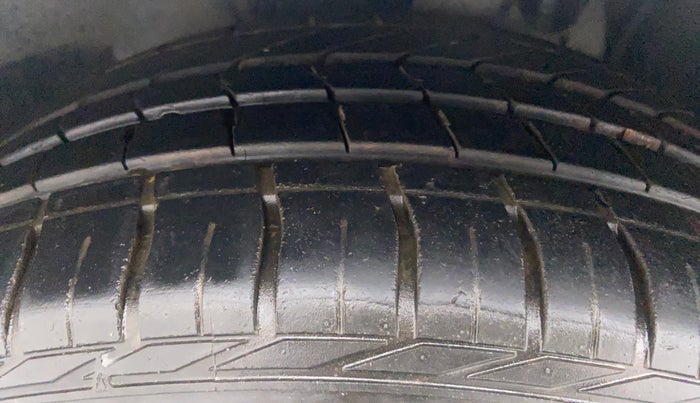 2011 BMW 5 Series 525D 3.0, Diesel, Automatic, 39,176 km, Left Front Tyre Tread
