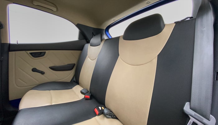 2015 Hyundai Eon D LITE PLUS, Petrol, Manual, 22,182 km, Right Side Rear Door Cabin View