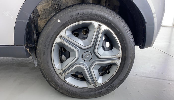 2018 Tata NEXON XM 1.2, CNG, Manual, Left Rear Wheel
