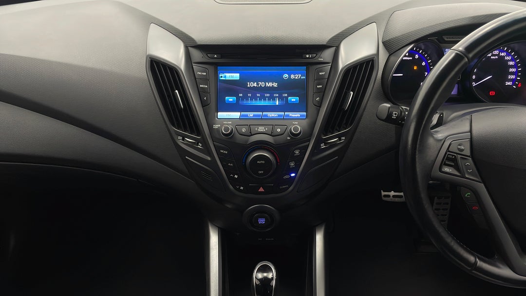 2013 Hyundai Veloster Sr Turbo, Automatic, 99354 km, Center Console