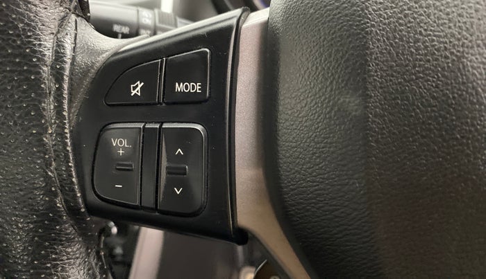 2019 Maruti S Cross DELTA SHVS, Diesel, Manual, 21,957 km, Steering wheel - Sound system control not functional
