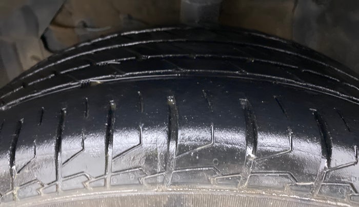 2019 Maruti S Cross DELTA SHVS, Diesel, Manual, 21,957 km, Left Front Tyre Tread