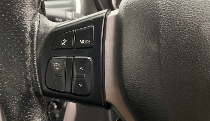 2019 Maruti S Cross DELTA SHVS, Diesel, Manual, 21,957 km, Steering wheel - Phone control not functional