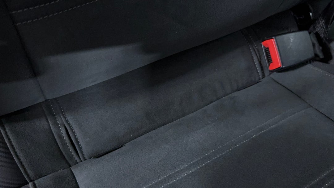 2021 Volkswagen Amarok Tdi580 Highline 4motion, Automatic, 107788 km, Child Seat Anchor Points