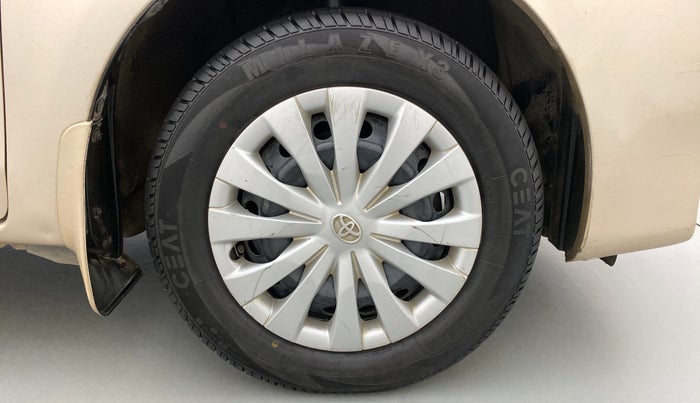 2011 Toyota Etios G, Petrol, Manual, 39,508 km, Right Front Wheel