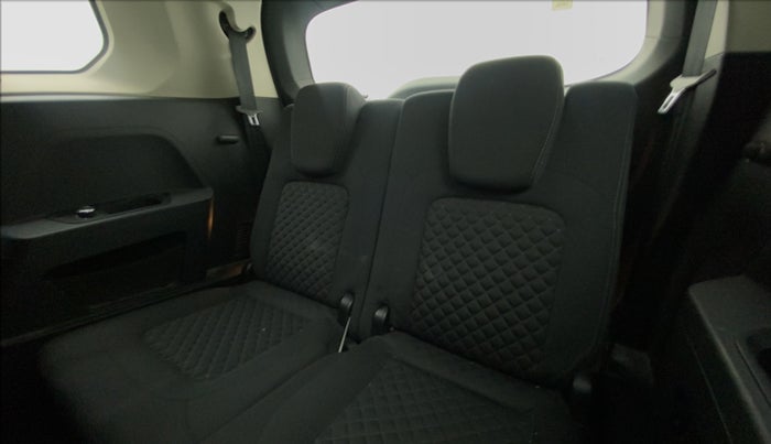 2021 Tata Safari XT PLUS, Diesel, Manual, 58,825 km, Third Seat Row ( optional )