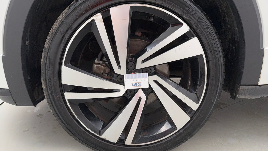 Wheels Rim Front LHS Gutter Rash