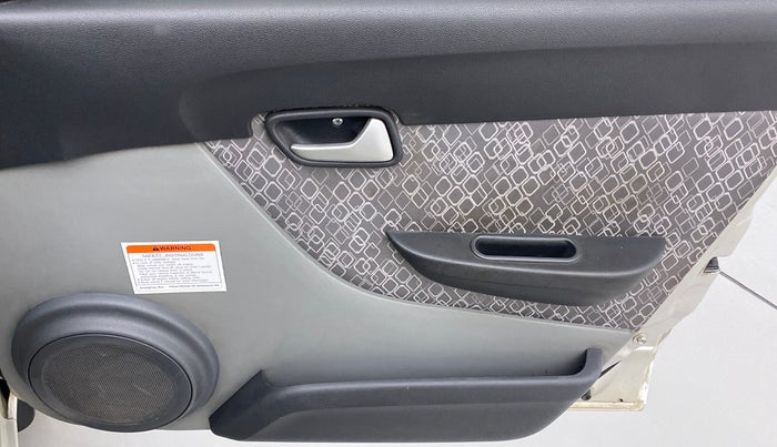 2019 Maruti Alto 800 LXI CNG, CNG, Manual, 34,317 km, Driver Side Door Panels Control