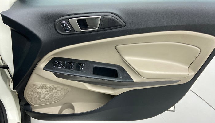 2019 Ford Ecosport 1.5TITANIUM TDCI, Diesel, Manual, 54,077 km, Driver Side Door Panels Control