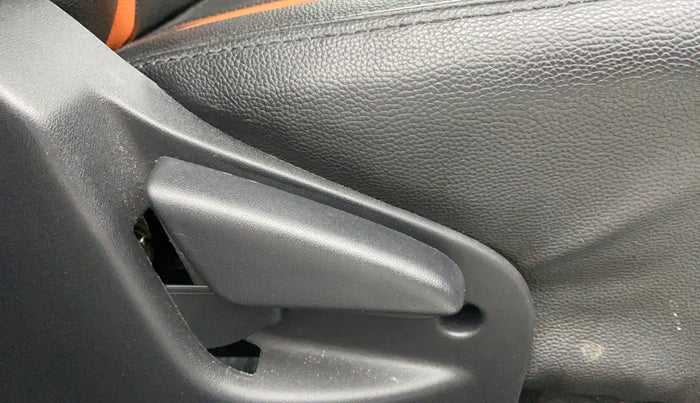 2019 Datsun Go A(O), Petrol, Manual, 2,056 km, Driver Side Adjustment Panel