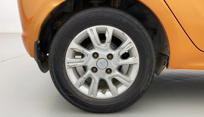 2016 Tata Tiago XZ PETROL, Petrol, Manual, 1,42,521 km, Right Rear Wheel